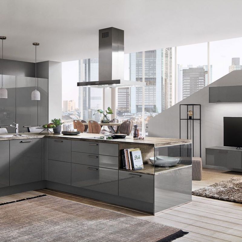 Flash Lacquered High Gloss Kitchen Cabinetry