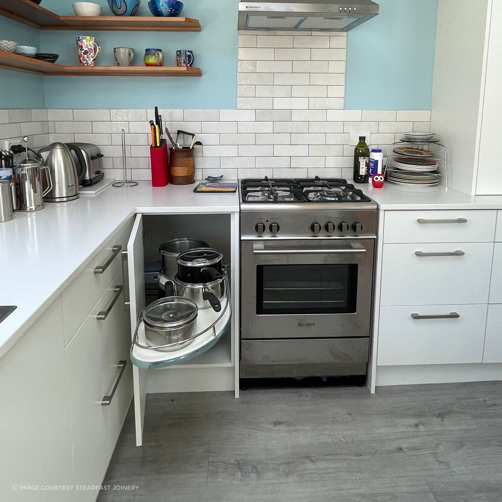 VS Cornerstone MAXX Blind Corner Unit