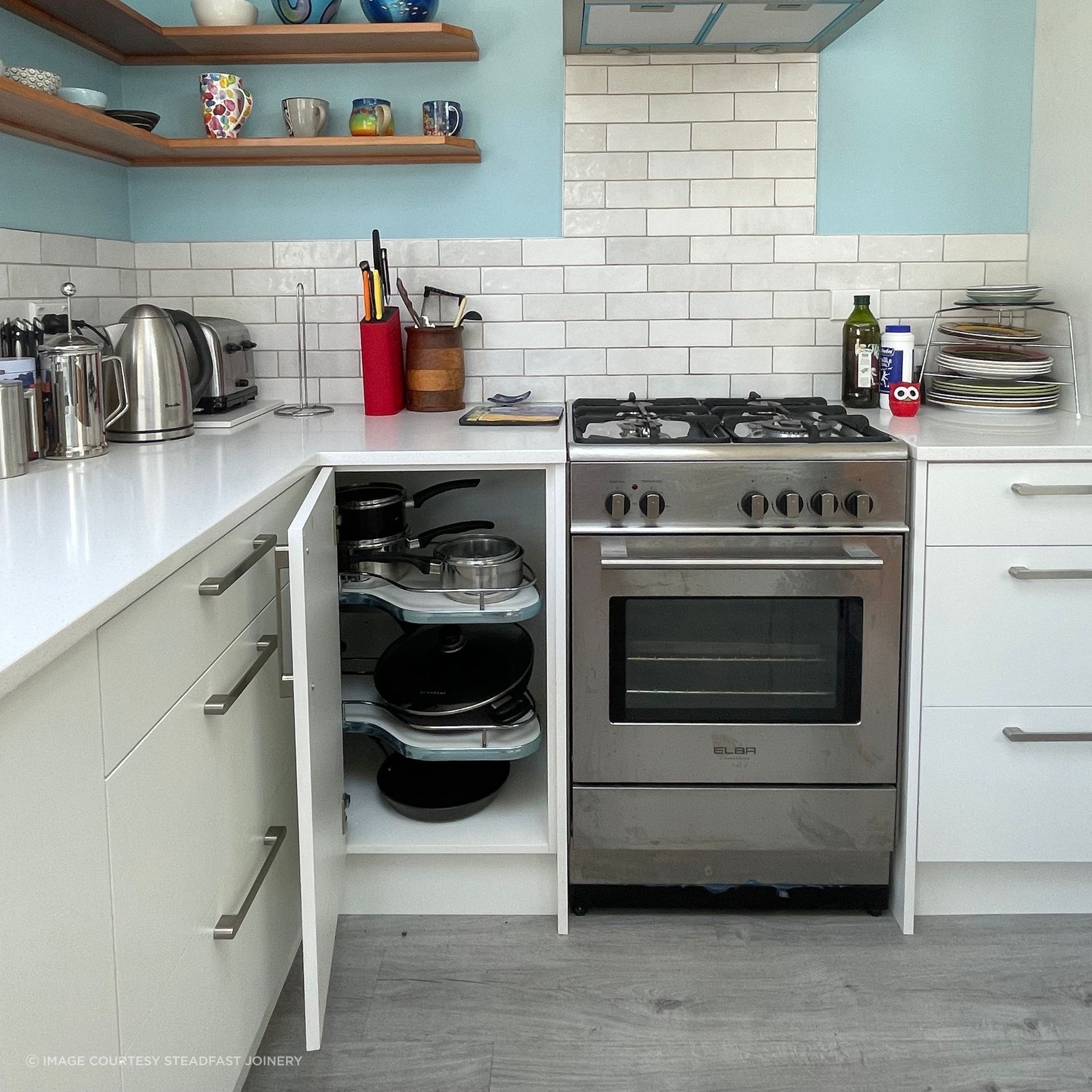 VS Cornerstone MAXX Blind Corner Unit