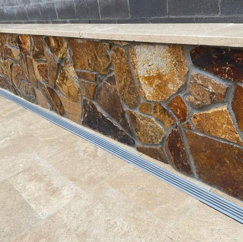 Loose Random Macedon Wall Cladding