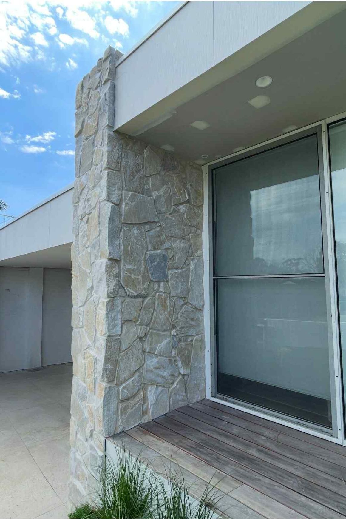 Loose Random Portsea Wall Cladding