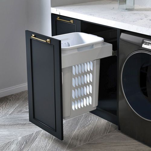 Concelo 1 x 60L Laundry Hamper | Door Pull | White