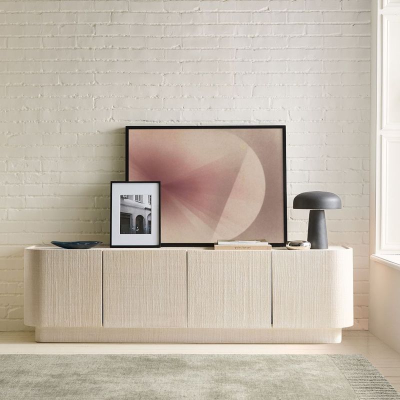 Solstice Media Console