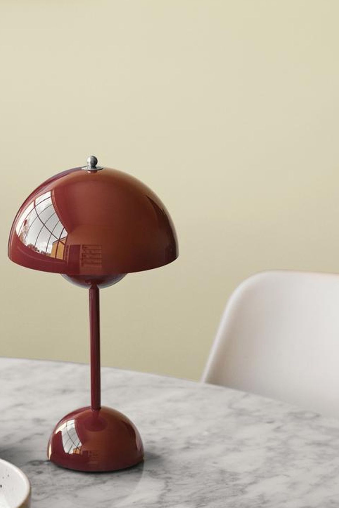 Flowerpot Table Lamp