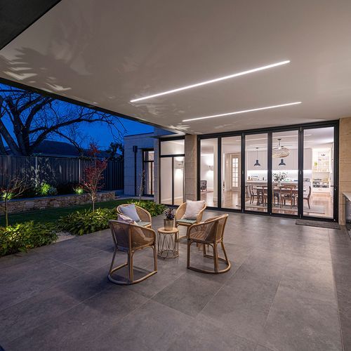 Large Size Plaster-in Trimless Extrusion