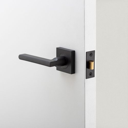 Baltimore Door Lever Square Rose