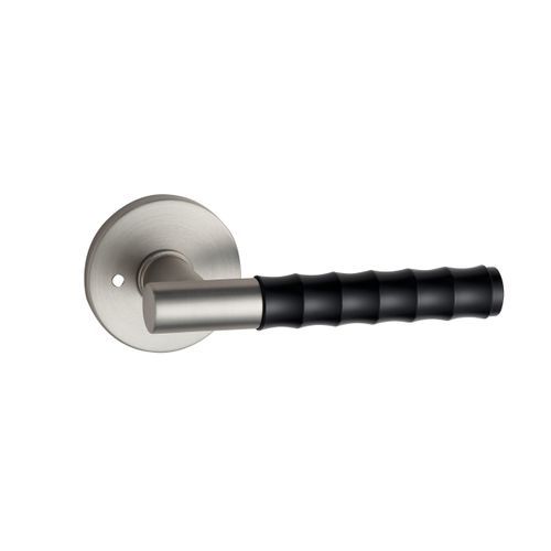 Round Low-Profile Rose in MBN finish with Solido Lever