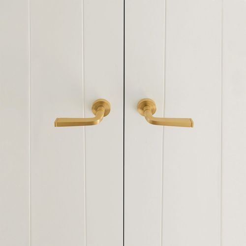 Iver Annecy Door Lever Handle on Round Rose
