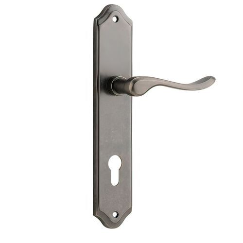 Iver Stirling Lever on Shouldered Backplate Distressed Nickel