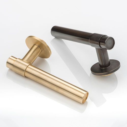 Joseph Giles Montgomery Lever Handle