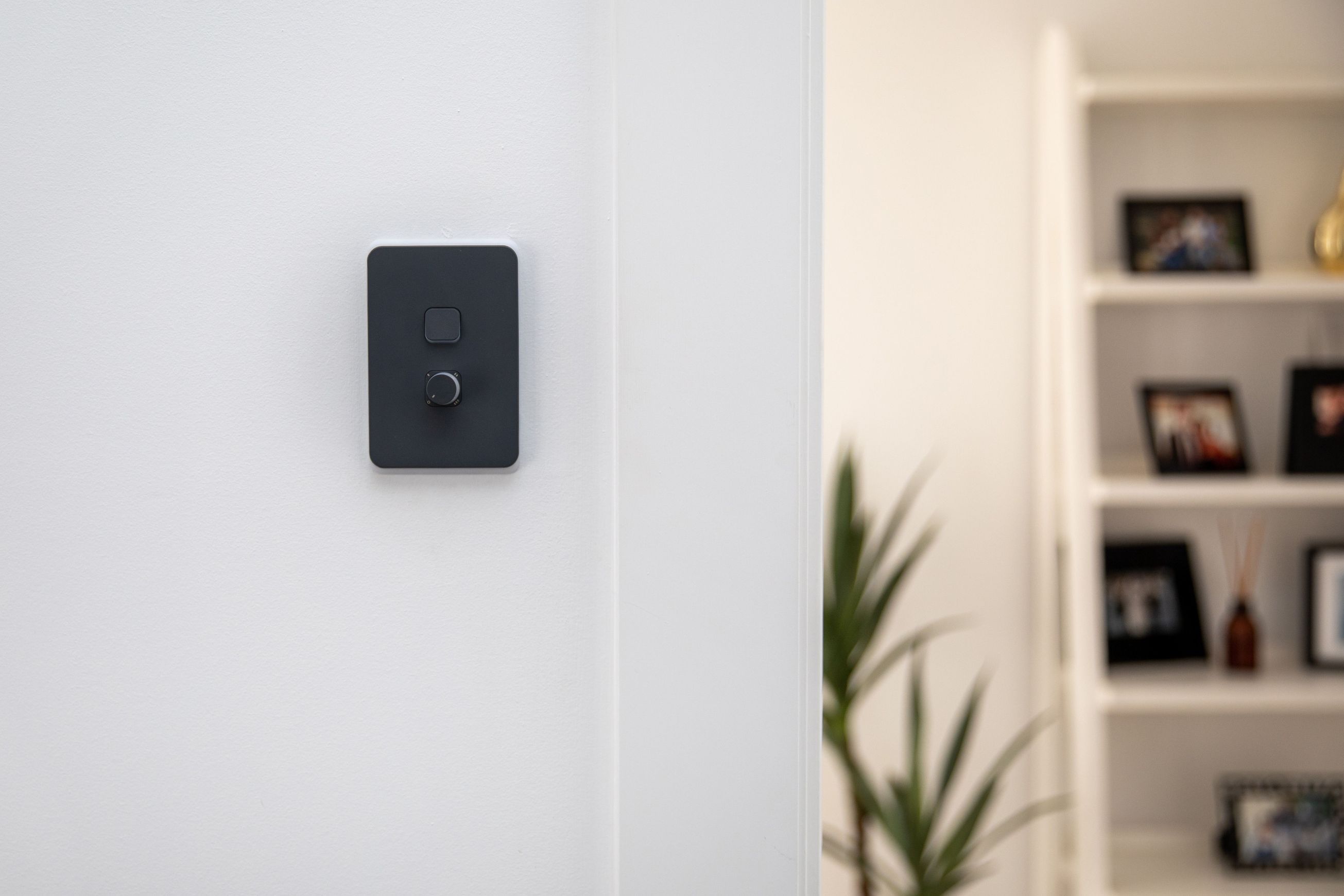 PDL Iconic | Switches & Power points