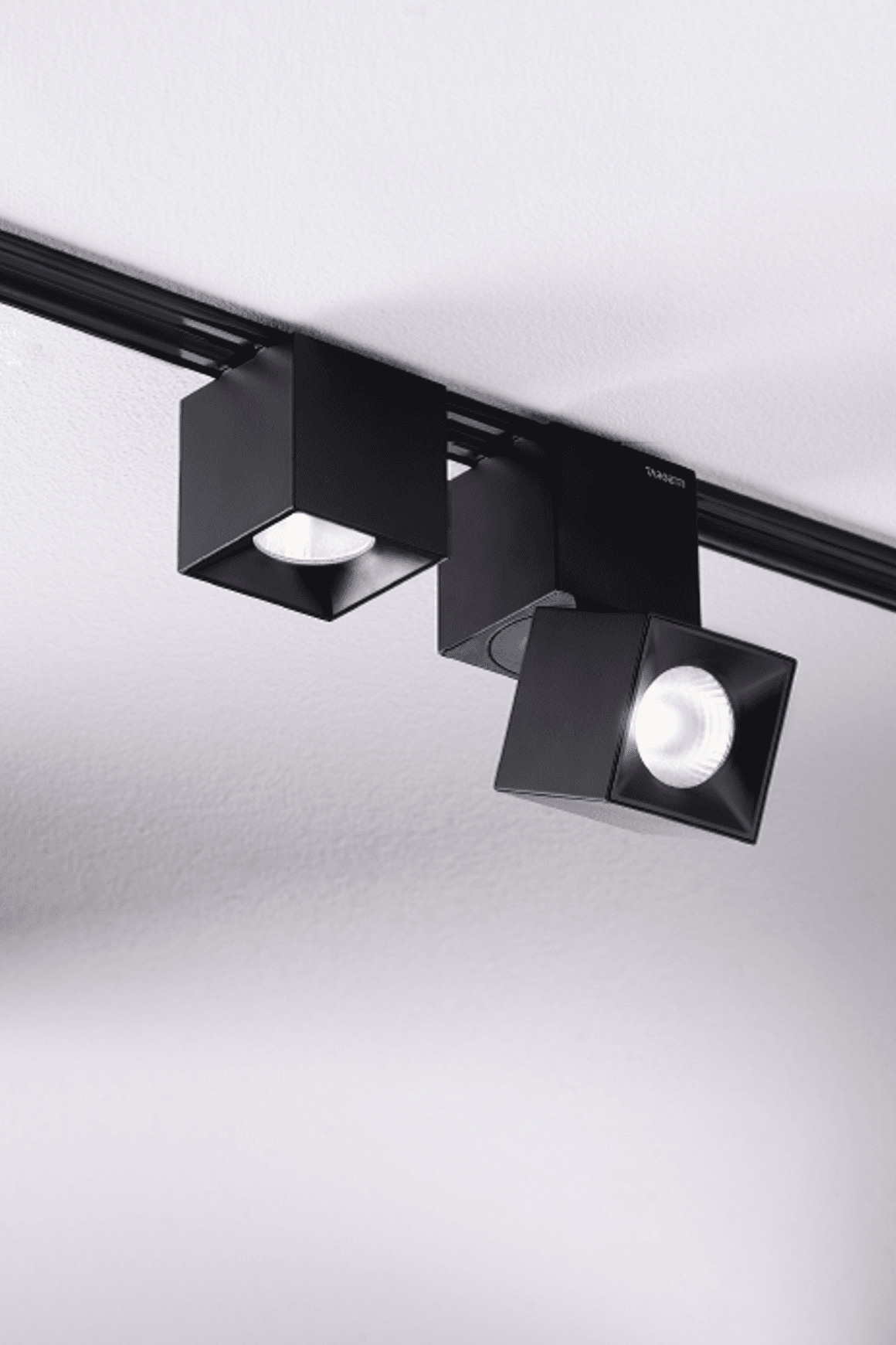 OZ Magnetic Lighting System