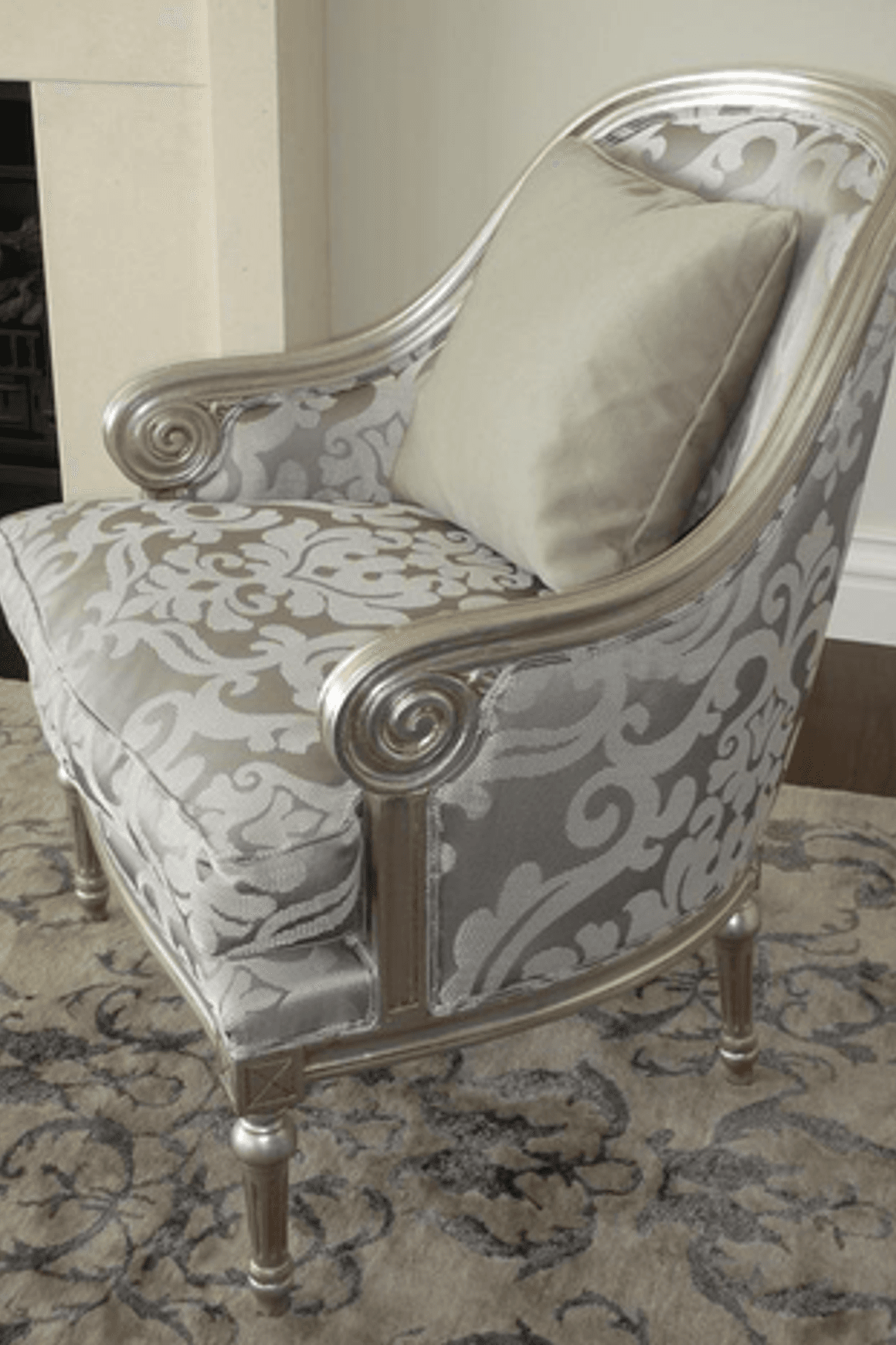 Art 20 Tub Armchair