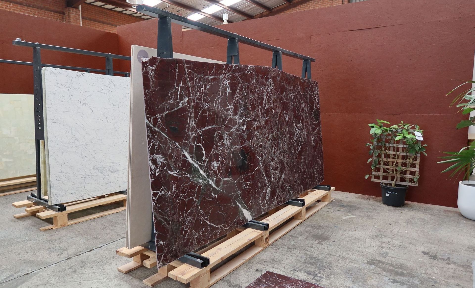 Rosso Levanto | Marble Collection