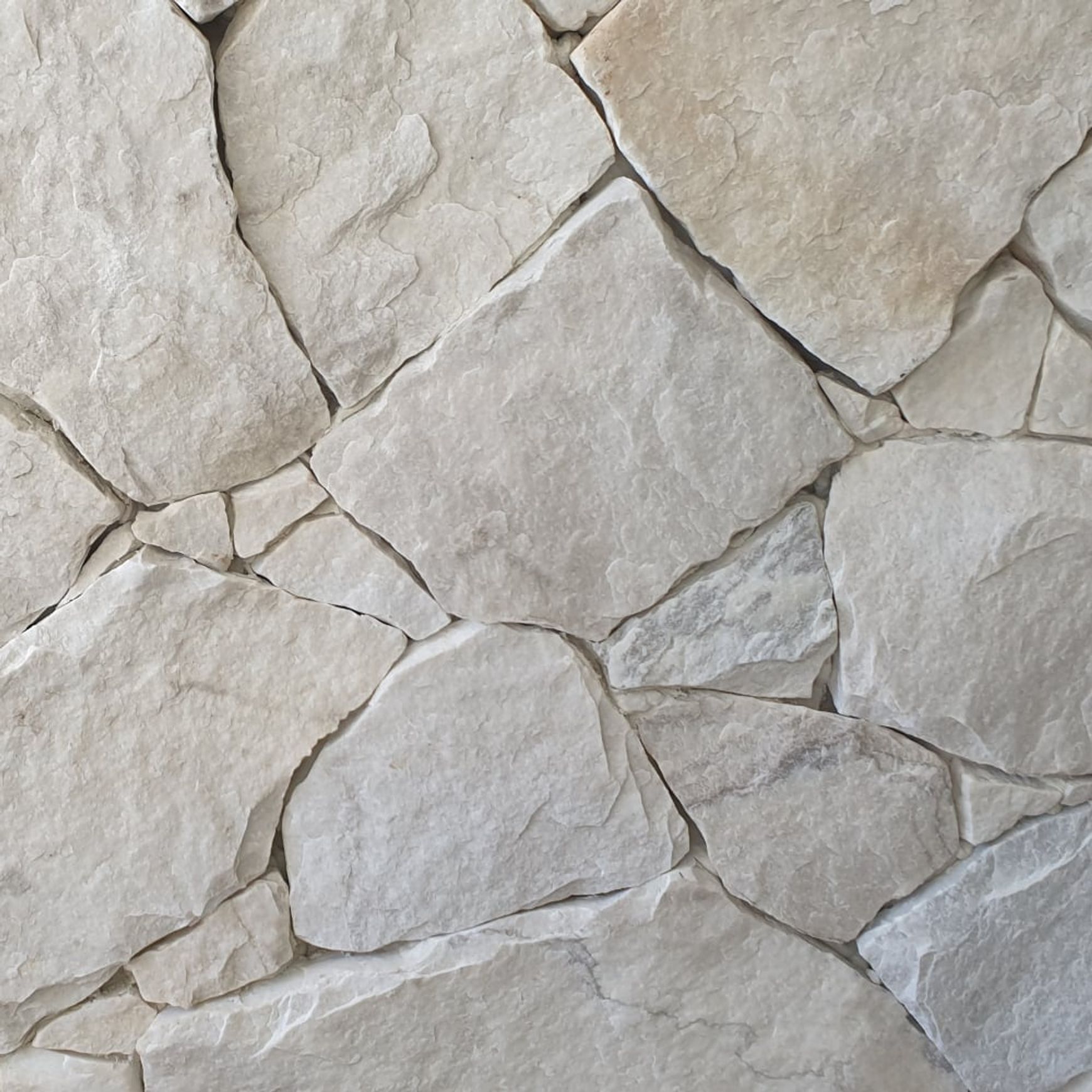 Currumbin Random Stone Cladding