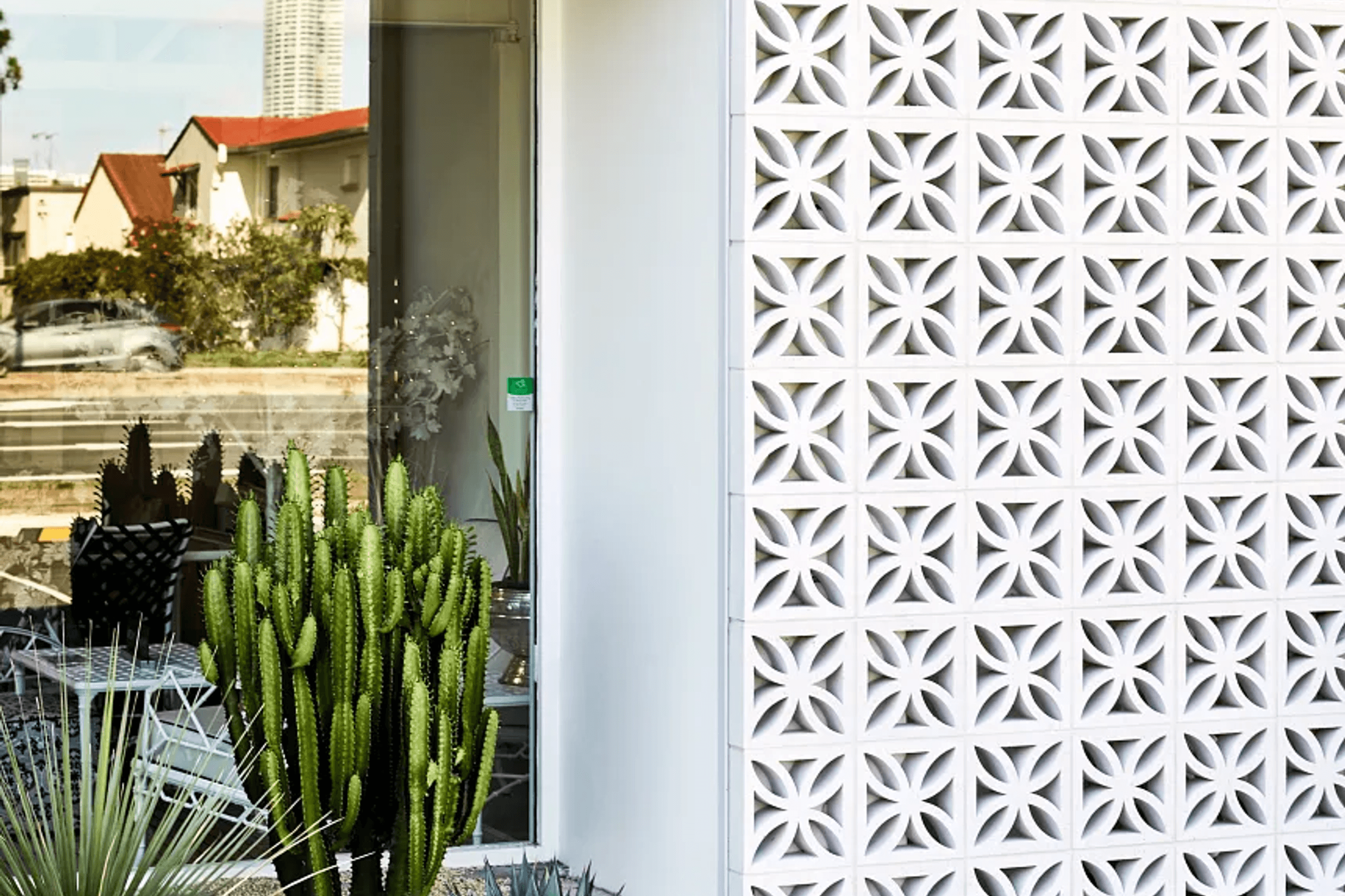 Porcelain | Breeze Blocks