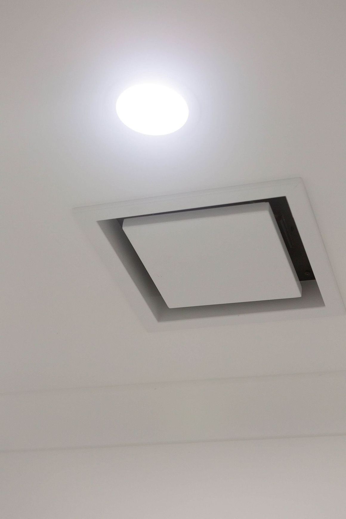 Silent Exhaust Fan - BRW652