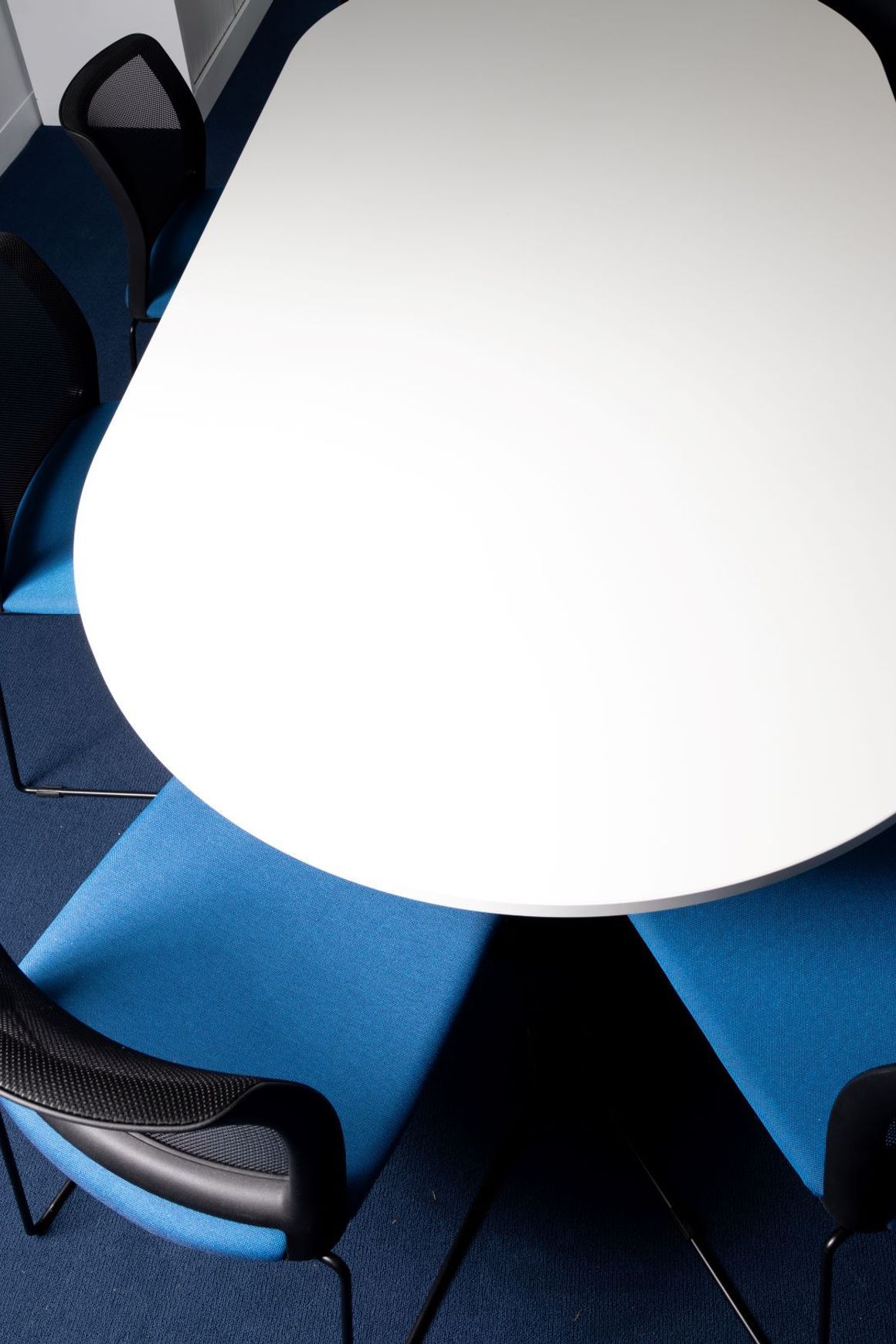 Plateau D End Table Range