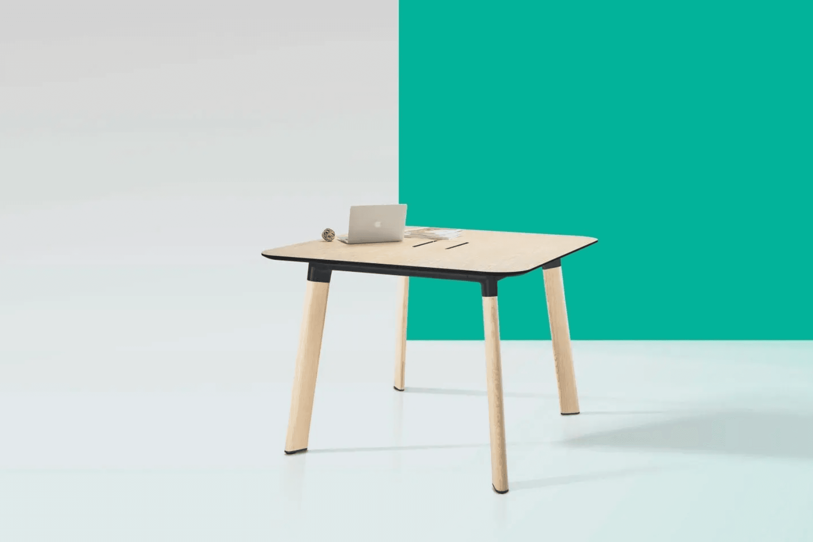 Diva 1.1 Boardroom Table