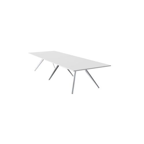 Eona Boardroom Table
