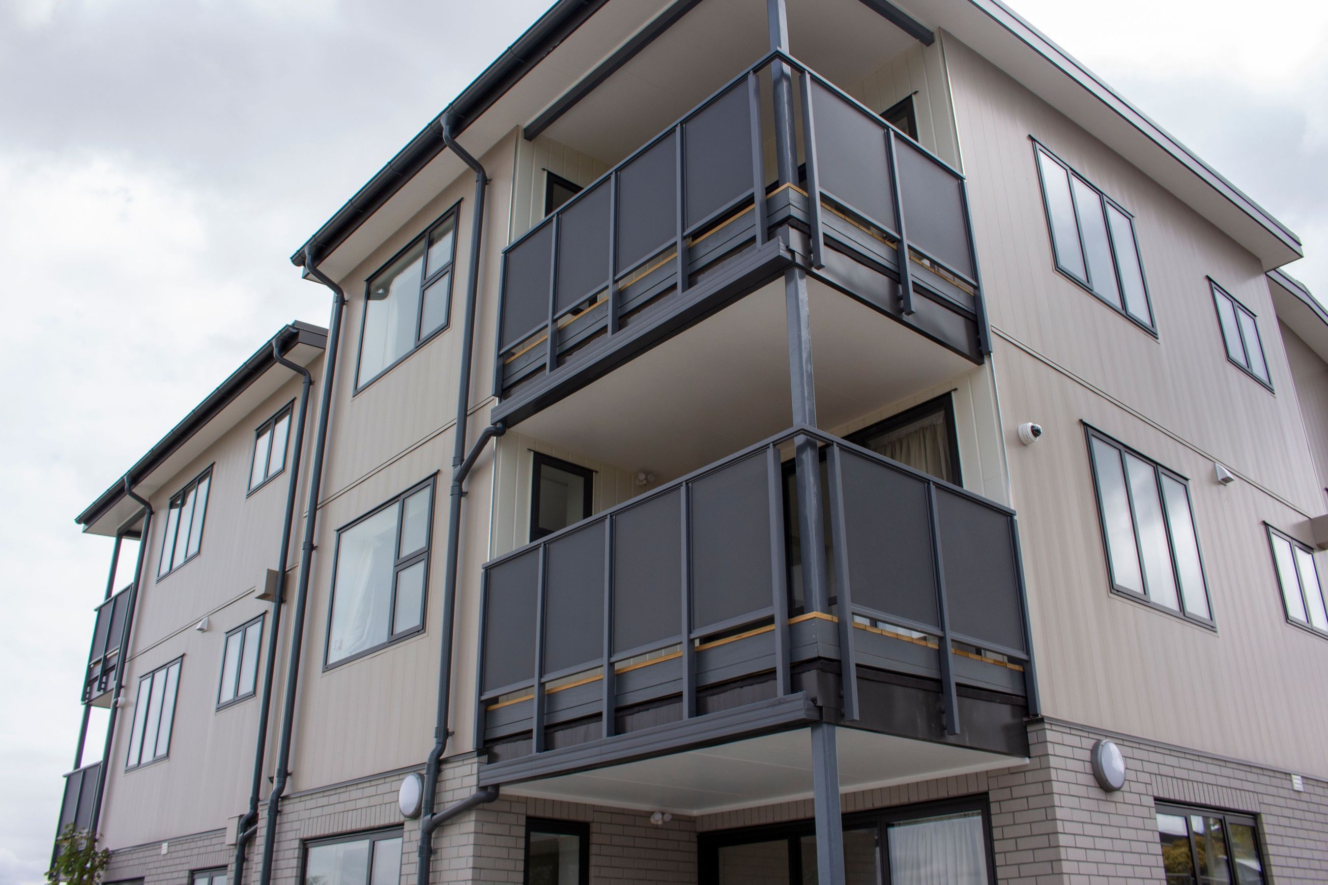 Edge® Lamerra™ Aluminium Balustrade