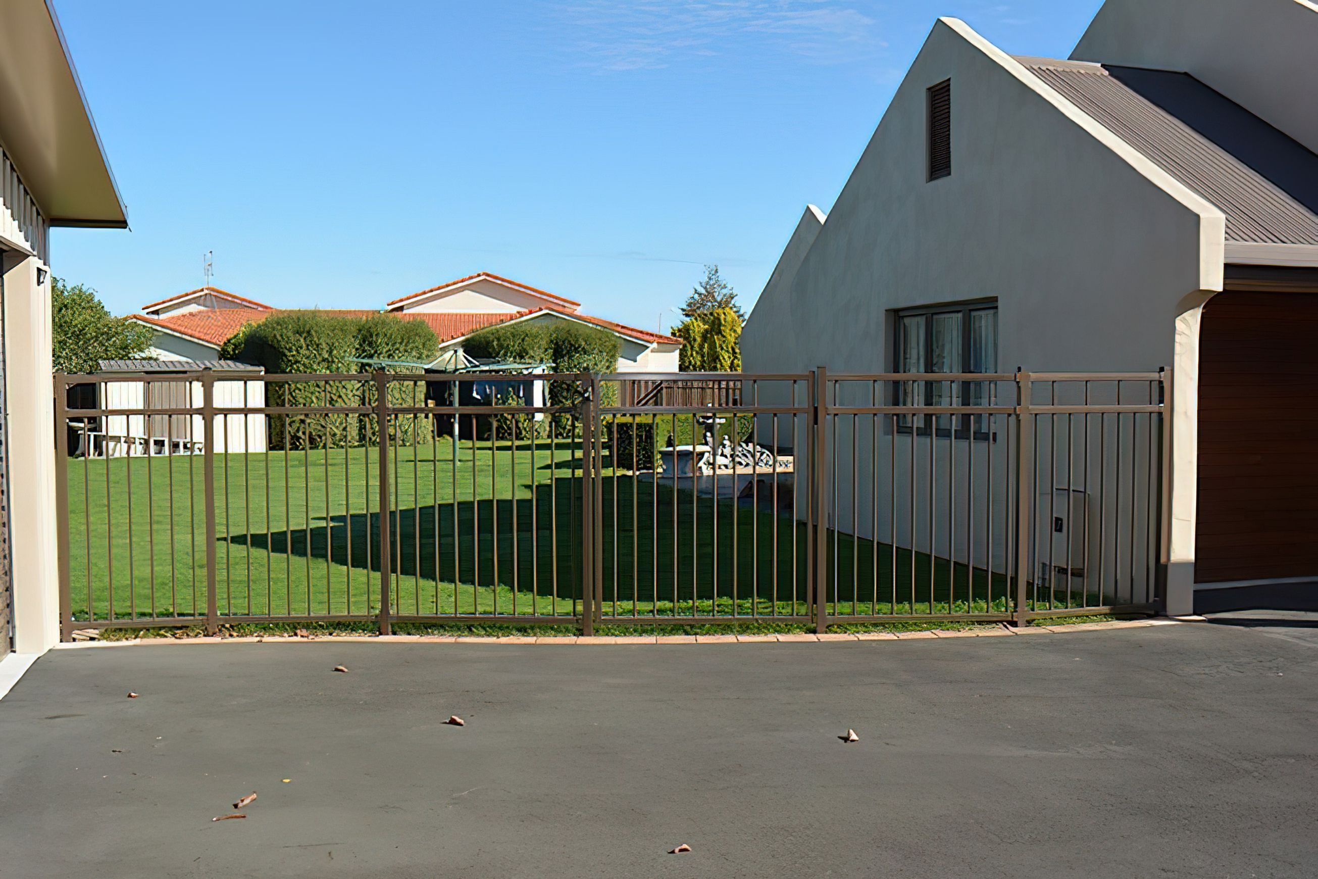 Camden - Tubular Garden & Residential Fence