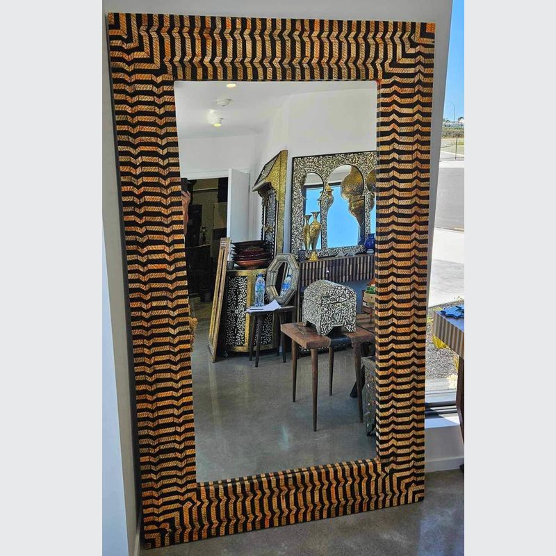 Aghilas Mirror