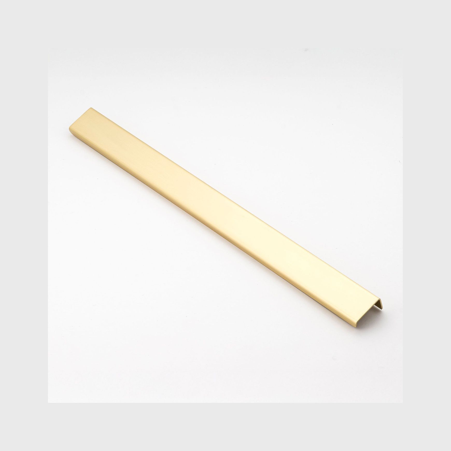 Ledge Solid Brass Lip Pull