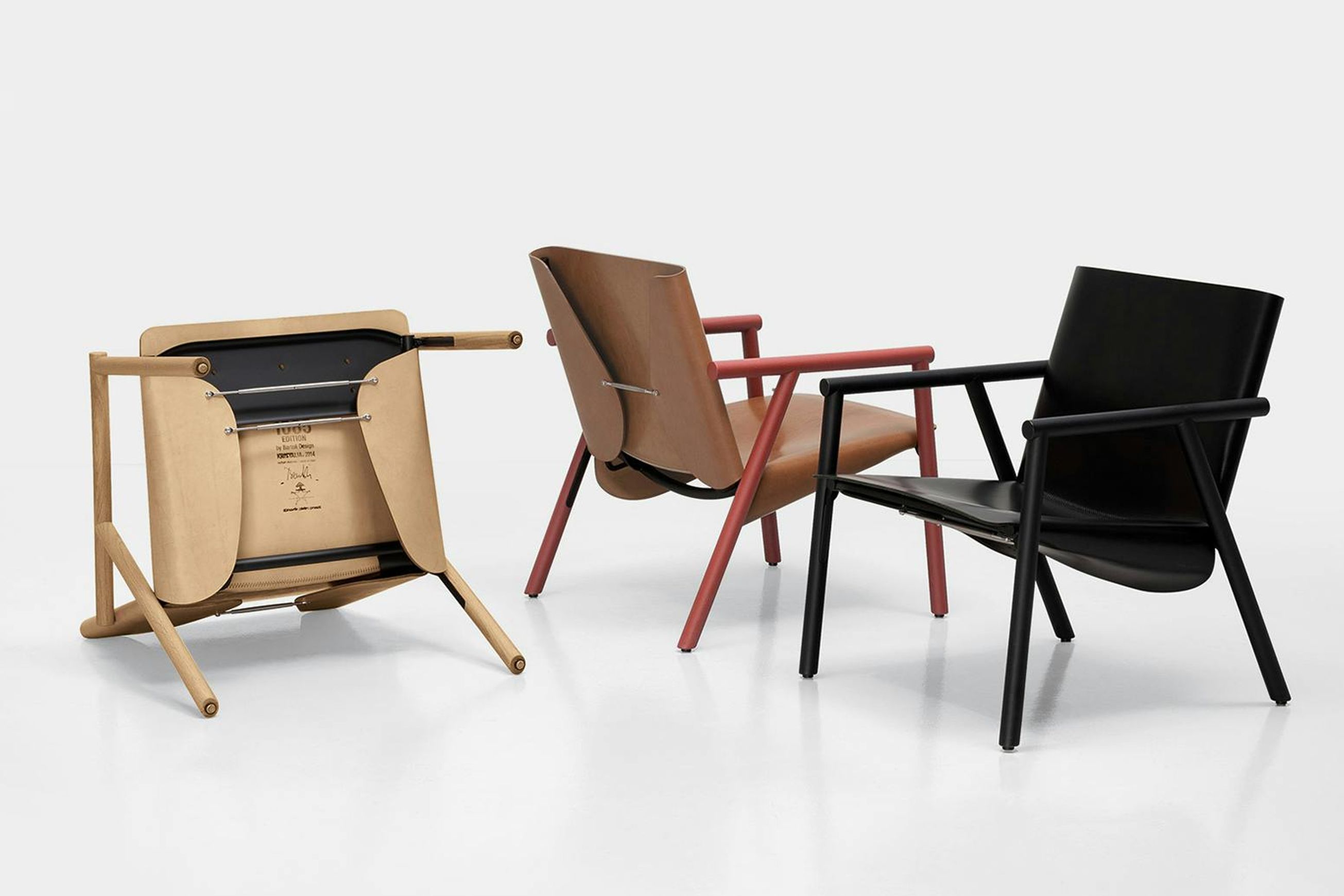 1085 Armchair