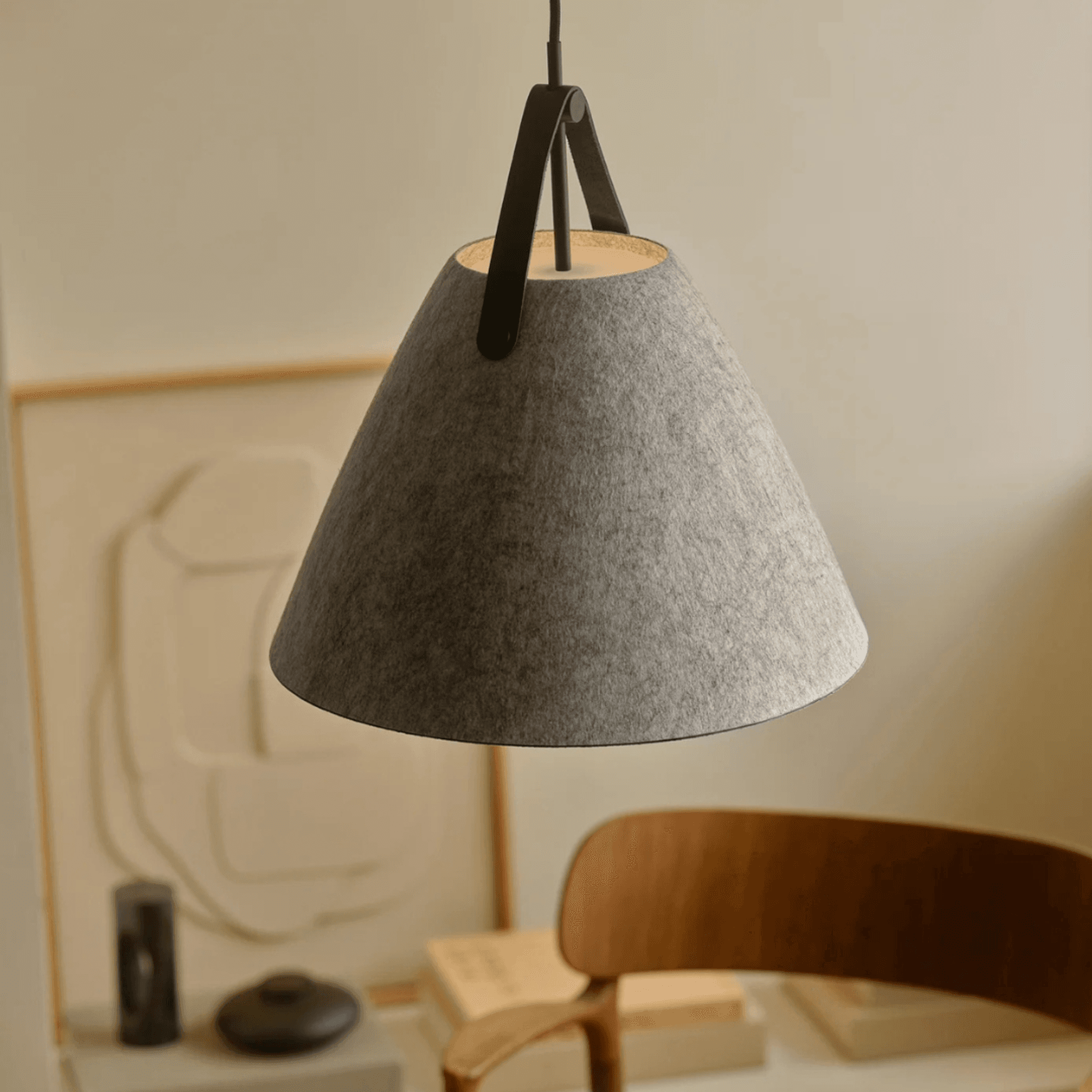 Strap 36 Pendant