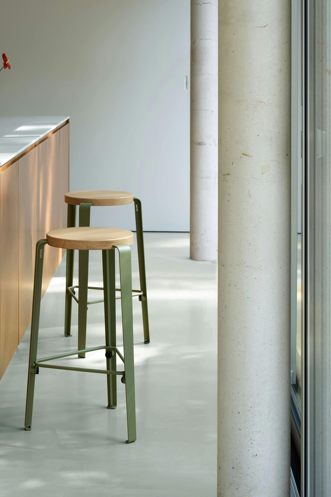 Tiptoe Lou Counter Stool 65cm - Oak