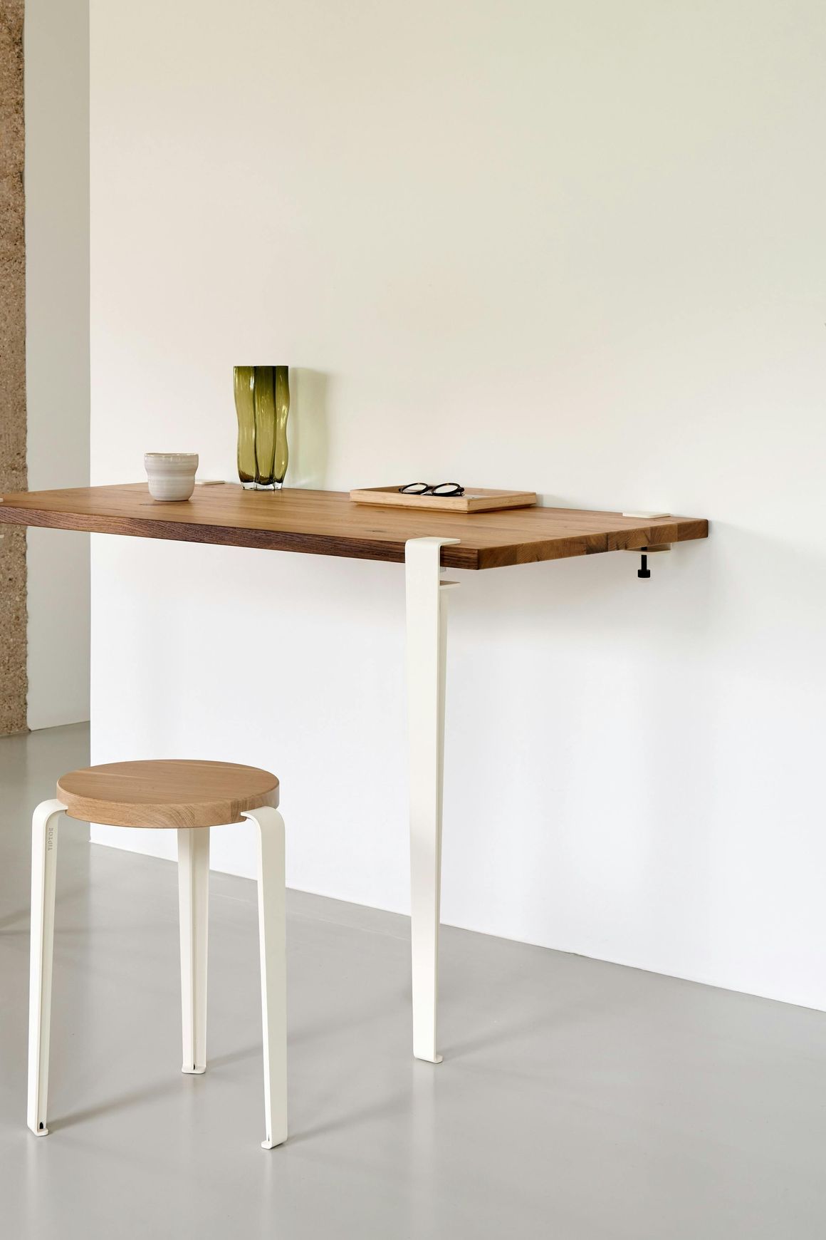 Tiptoe Table Leg