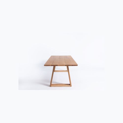 Bruno Table