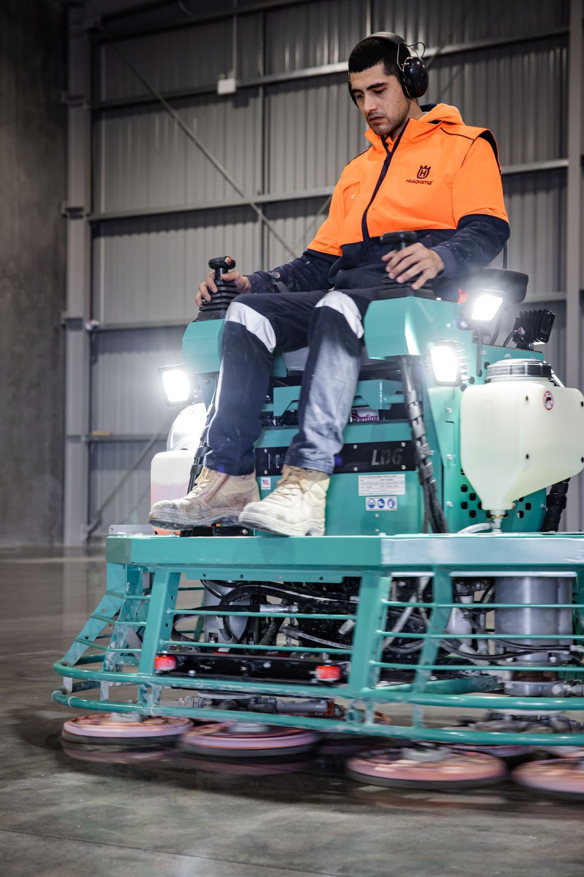 Husqvarna HiPERTROWEL™