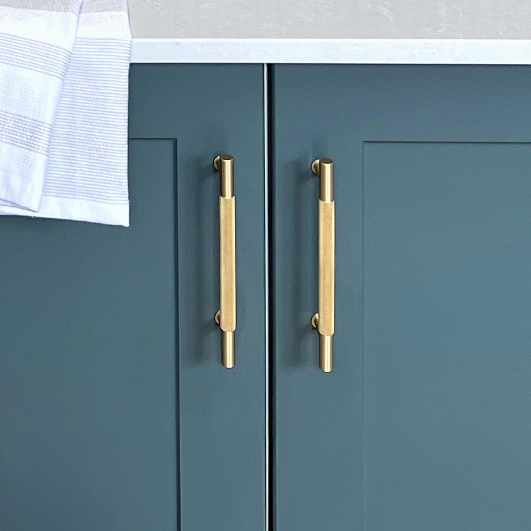 Grove Handle