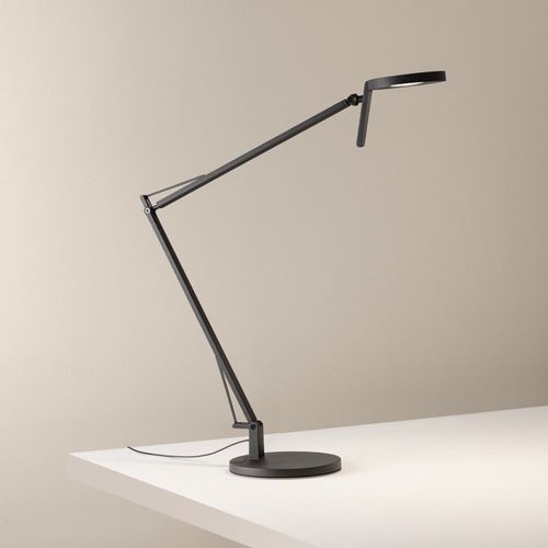 Marlin LED Table Lamp in Textured Black