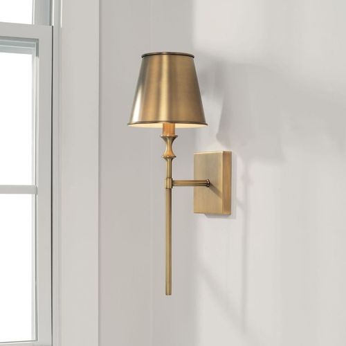 Barwon 1 Light Wall Light in Aged Brass