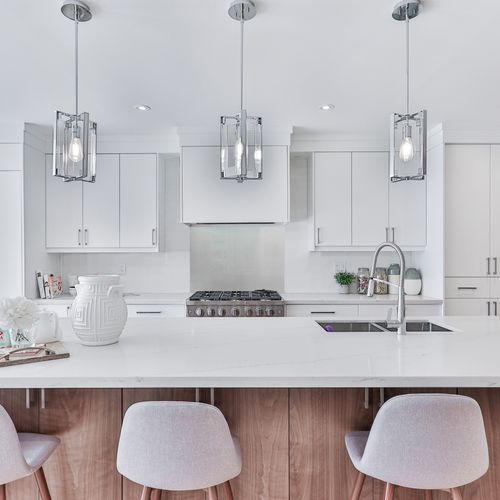 Metallic Silver Glass Splashback