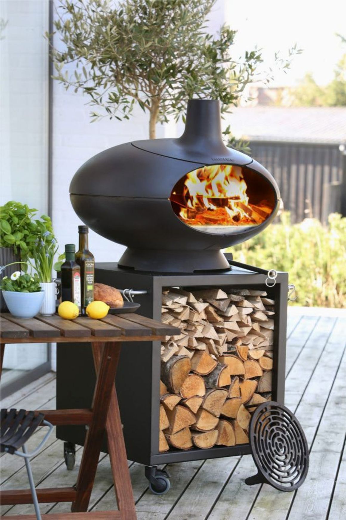 Morso Forno Terra Bundle with Small Table