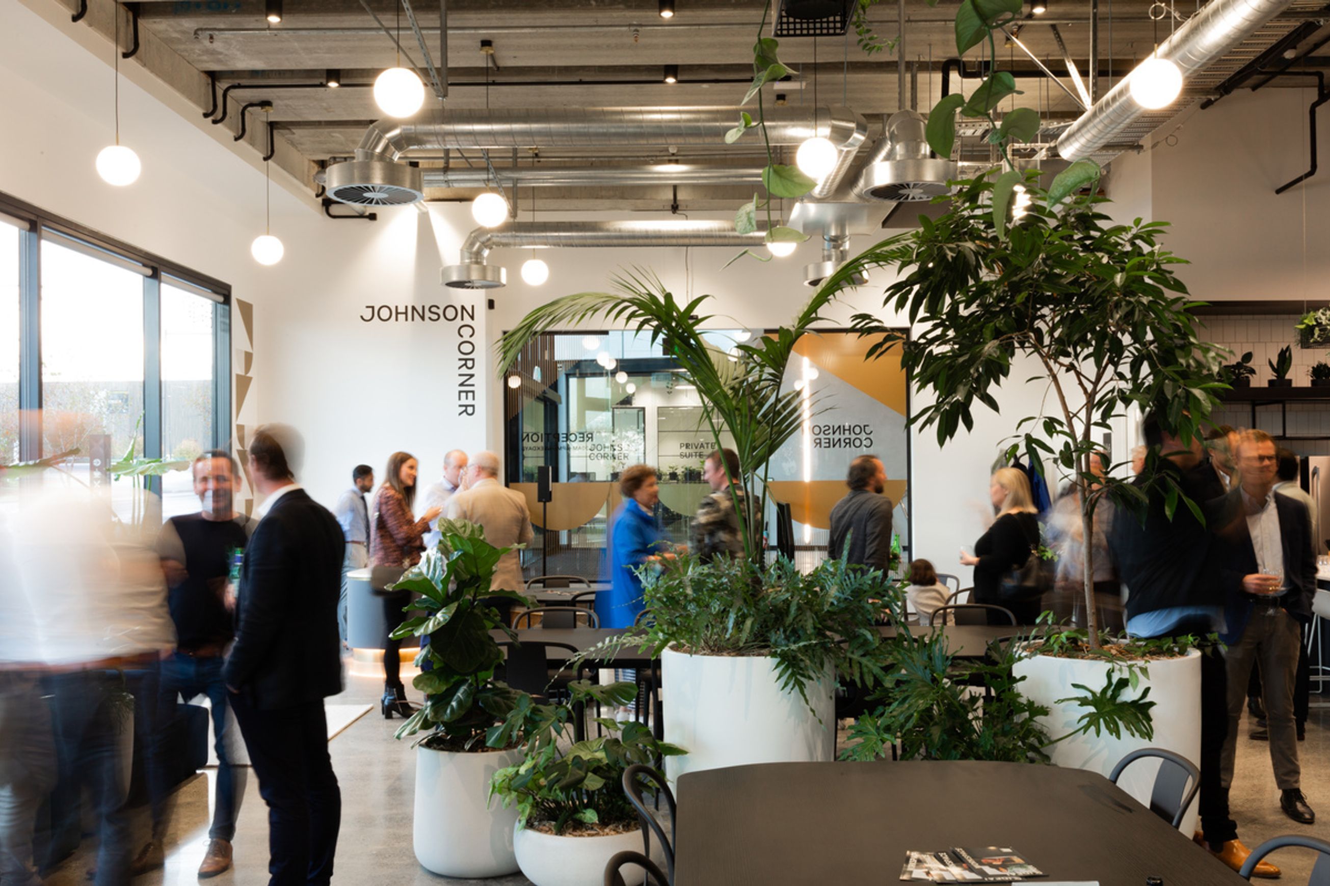 Floor Standing Planters | GreenAir