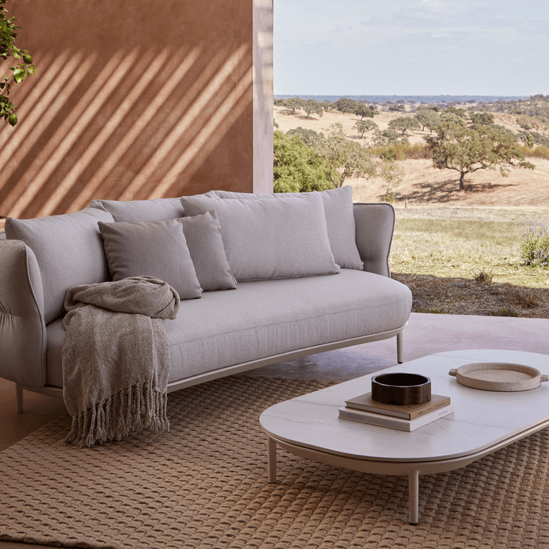 Amba Sofa 2 - Essence