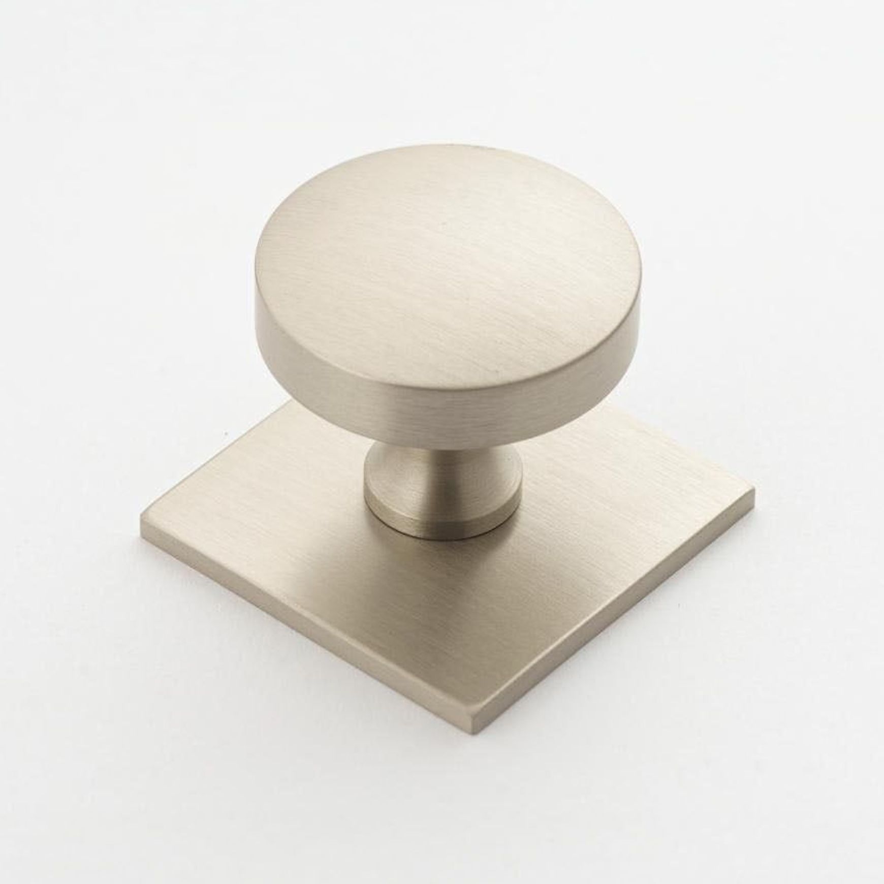 Hastings 34mm Knob on Backplate