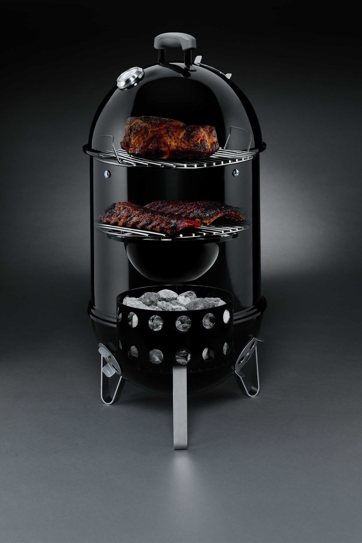 Weber 57cm Smokey Mountain