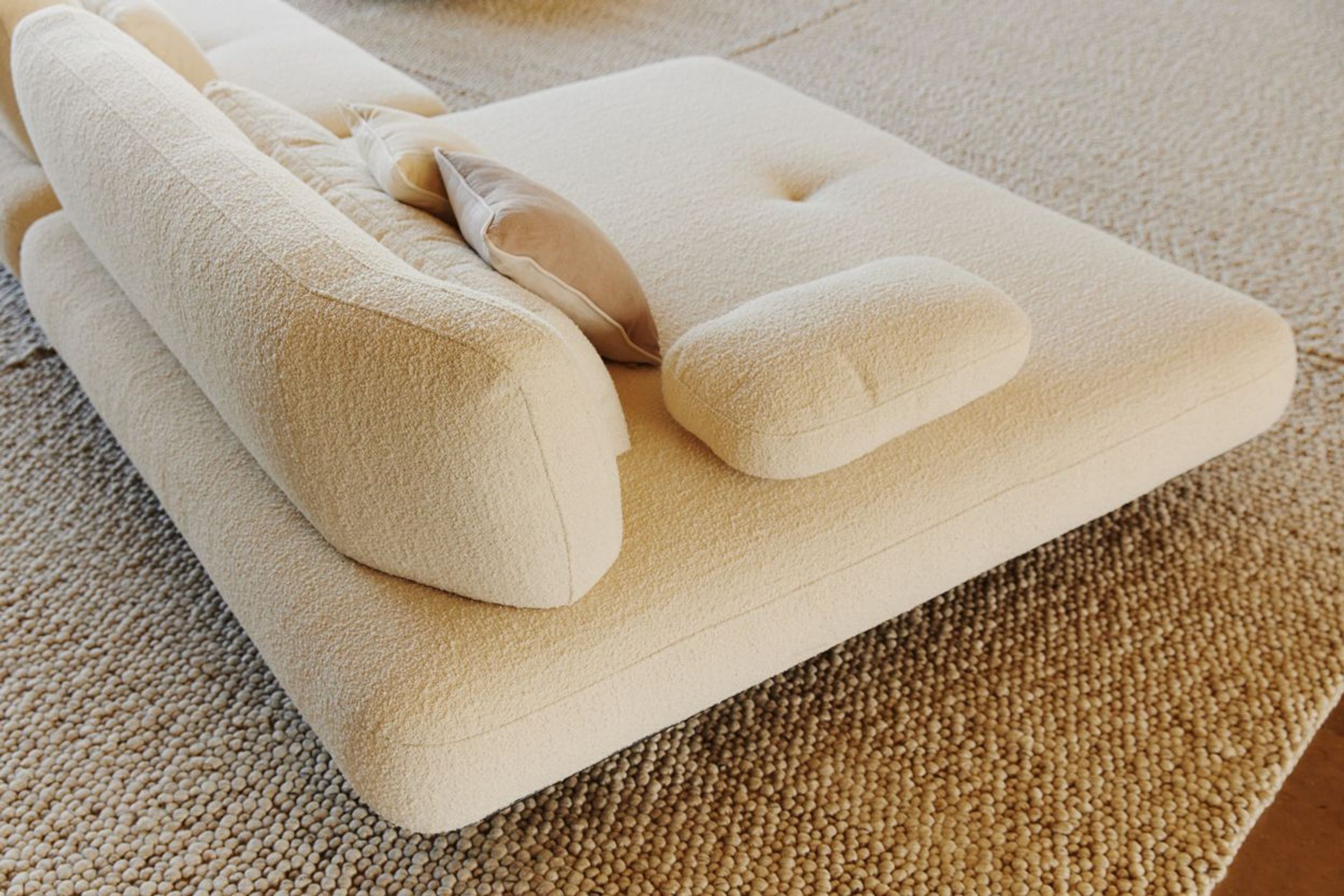A-Propos Armless Sofa / end unit, Right