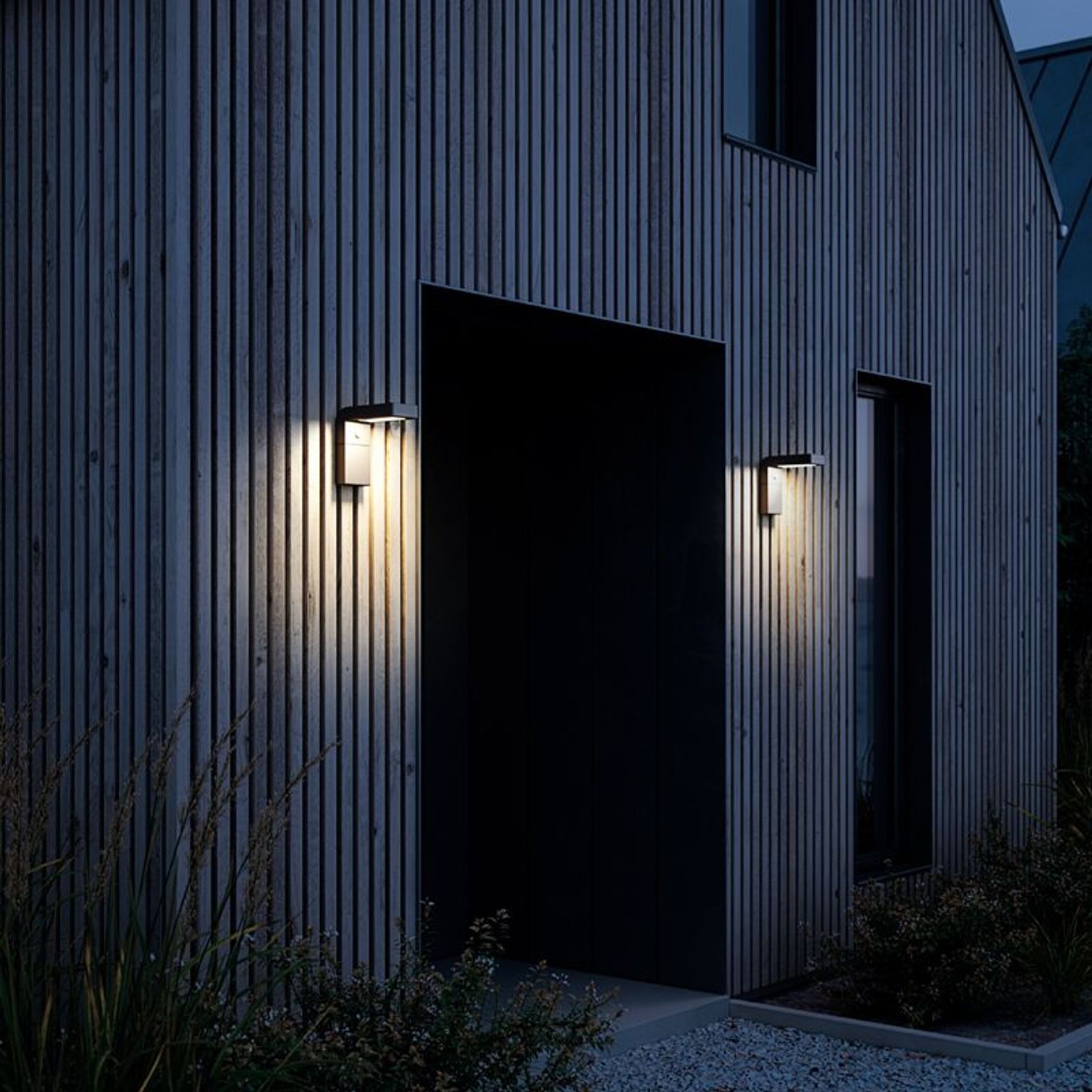 Alya Solar Wall Light