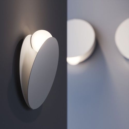 Akoya Wall Light