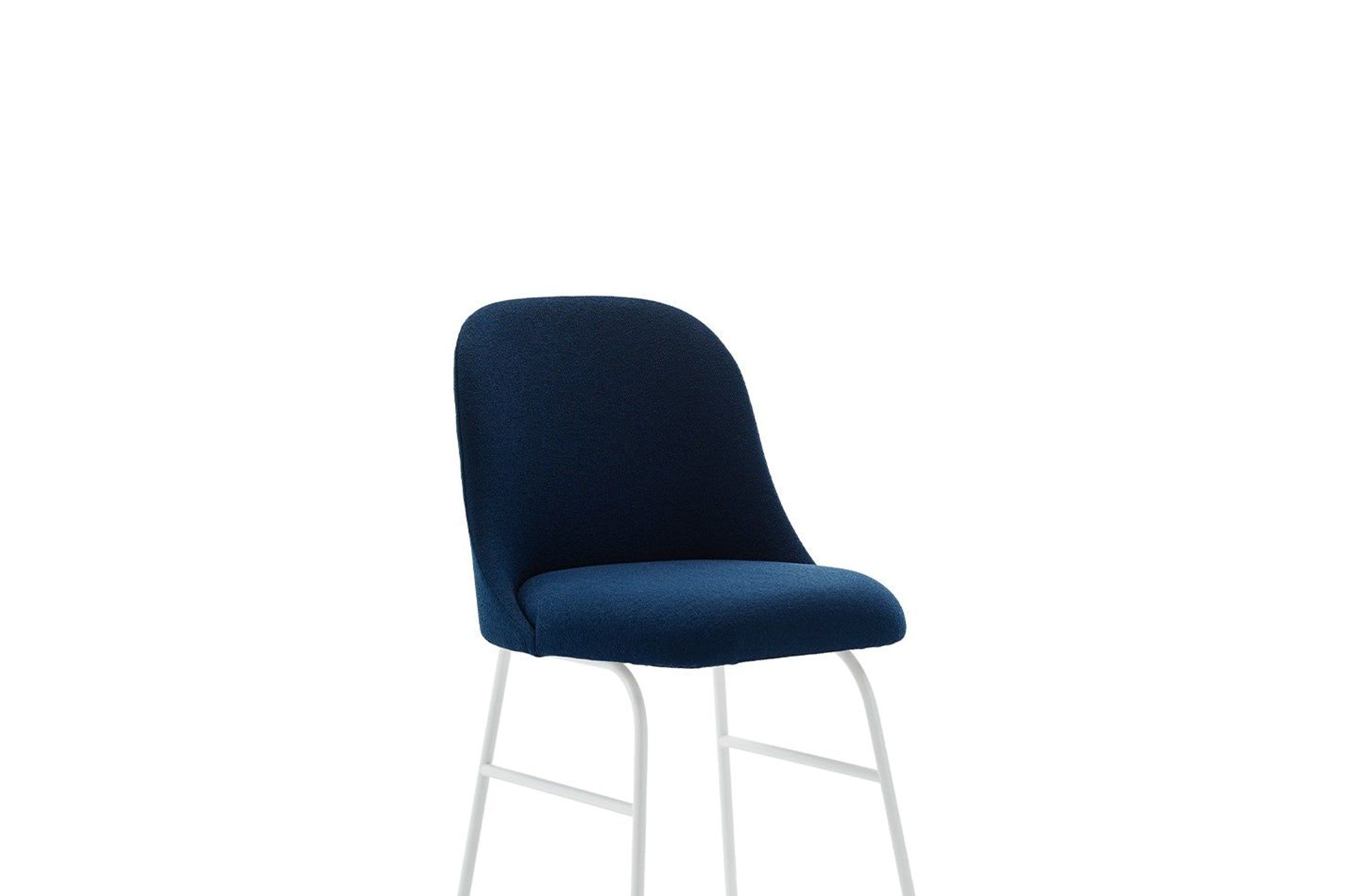 Aleta Chair - Four Metal Legs