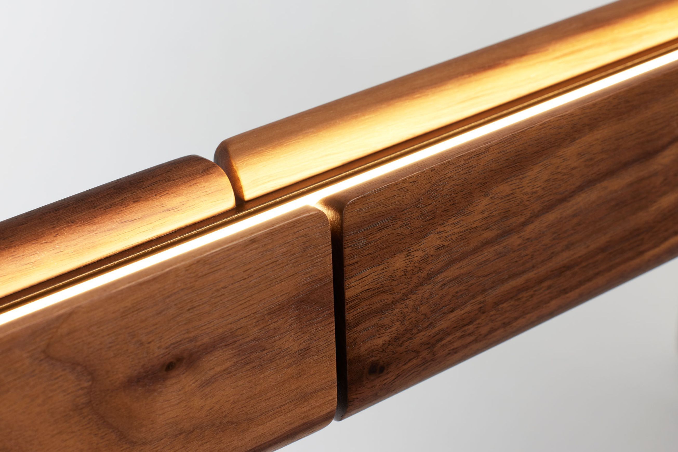 Array Pendant | Tasmanian Oak