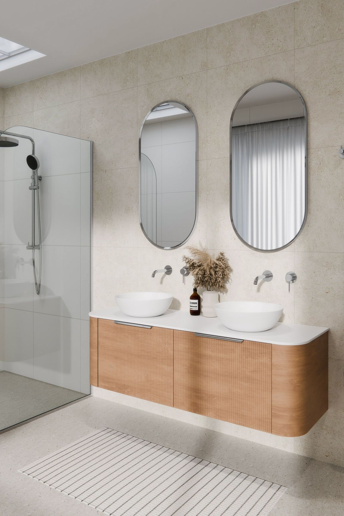Aspect 500 Oval Framed Mirror