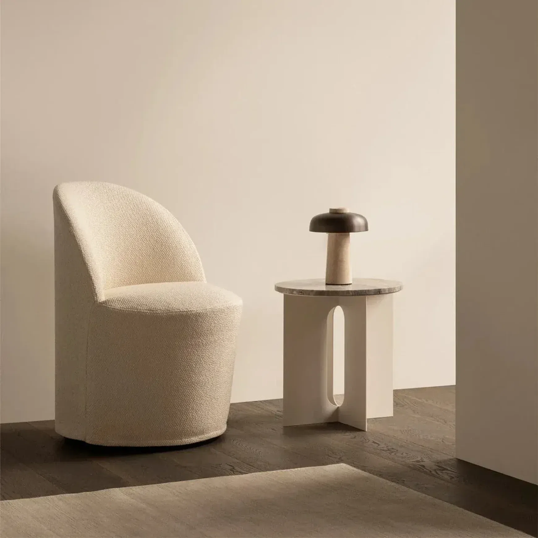 Reverse Table Lamp